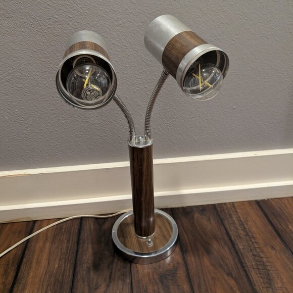 Vintage MCM Double Gooseneck Desk Table Lamp Aluminum Woodgrain 3 way Switch - Picture 14 of 14